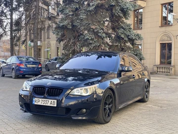 Авто BMW 5 Серия 2004 № 8349712