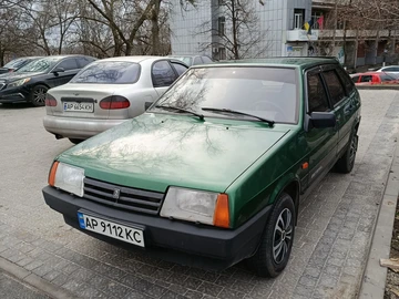 Авто ВАЗ 2109 2000 № 8349831