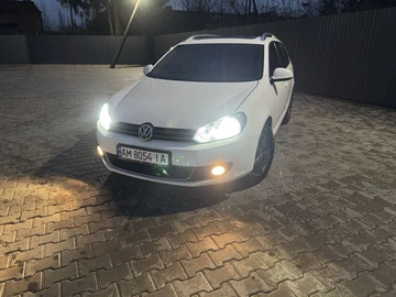 Авто Volkswagen Golf 2010 № 8349855