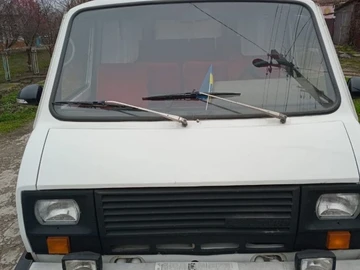 Авто РАФ 2203 1994 № 8350075