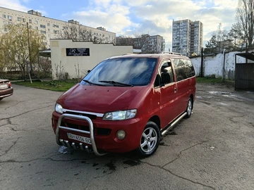 Авто Hyundai H200 1998 № 8350080
