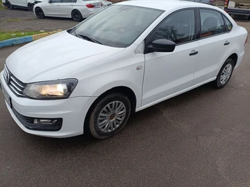 Авто Volkswagen Polo 2019 № 8350082