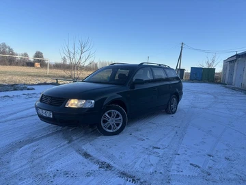 Авто Volkswagen Passat Variant 1998 № 8350118