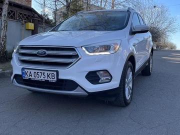 Авто Ford Kuga 2017 № 8350466