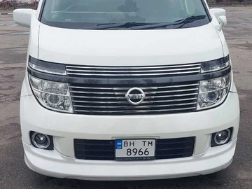 Авто Nissan Elgrand 2003 № 8350475