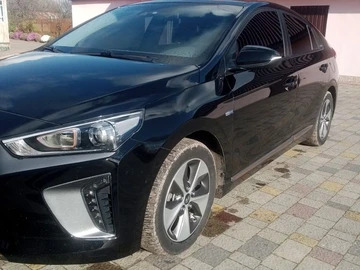 Авто Hyundai Ioniq 2019 № 8350483