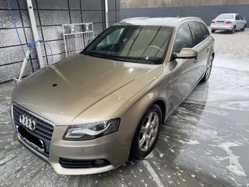 Авто Audi A4 2010 № 8350487