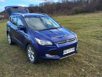 Авто Ford Escape 2015 № 8350675