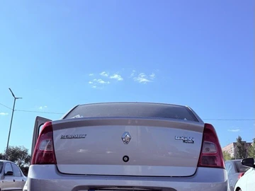 Авто Renault Logan 2010 № 8350680