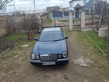 Авто Mercedes E Серия 1998 № 8350862