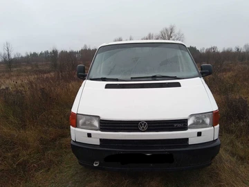 Авто Volkswagen Transporter 1993 № 8350983