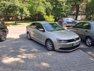 Авто Volkswagen Jetta 2013 № 8351110