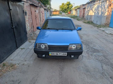 Авто ВАЗ 2109 1990 № 8351257