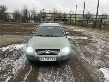 Авто Volkswagen Passat Variant 2001 № 8351269