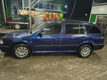 Авто Skoda Octavia 2002 № 8351302