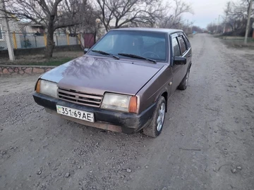 Авто ВАЗ 2109 1990 № 8351415
