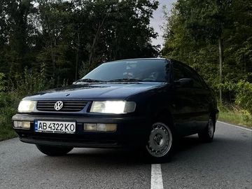 Авто Volkswagen Passat Sedan 1996 № 8351431