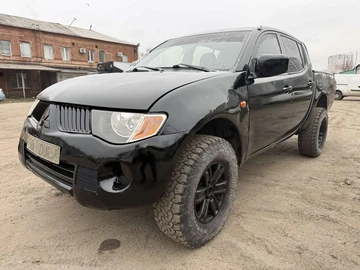 Авто Mitsubishi L 200 2007 № 8351538