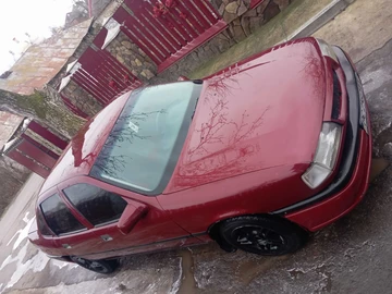 Авто Opel Vectra 1990 № 8351699
