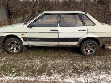 Авто ВАЗ 21099 1995 № 8351767