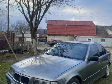 Авто BMW 3 Серия 1992 № 8351844