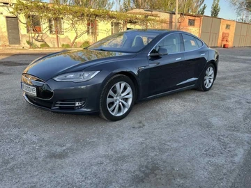 Авто Tesla Model S 2016 № 8351848