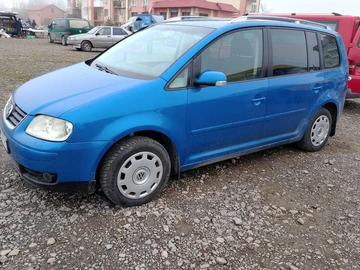 Авто Volkswagen Touran 2005 № 8351901