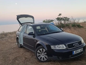 Авто Audi A4 2002 № 8351908