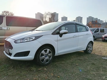 Авто Ford Fiesta 2013 № 8351947