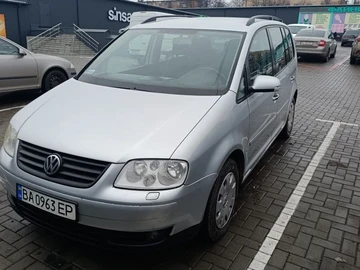 Авто Volkswagen Touran 2005 № 8352071