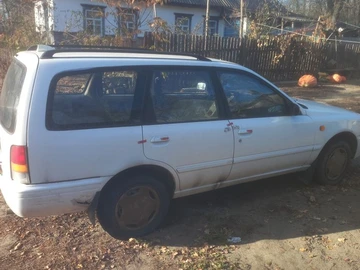 Авто Nissan Sunny 1992 № 8352226