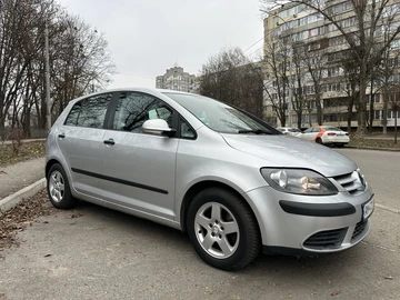 Авто Volkswagen Golf Plus 2005 № 8352251
