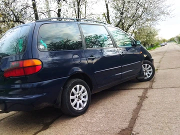 Авто Volkswagen Sharan 2000 № 8352253