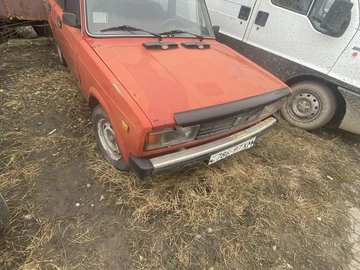 Авто ВАЗ 2105 1989 № 8352361