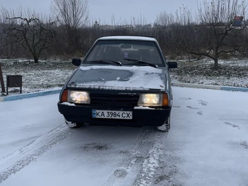 Авто ВАЗ 2109I 2003 № 8352421