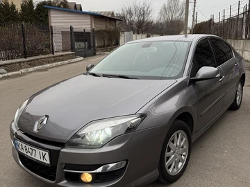 Авто Renault Laguna 2012 № 8352461