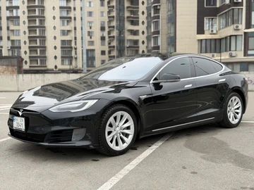 Авто Tesla Model S 2016 № 8352493