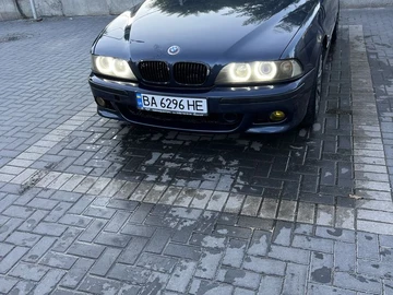 Авто BMW 5 Серия 2002 № 8352577