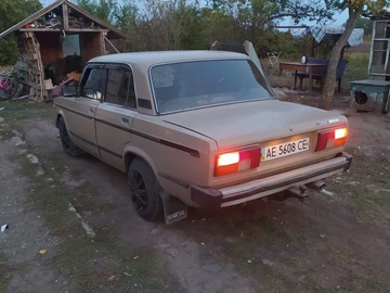 Авто ВАЗ 2105 1987 № 8352625