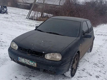 Авто Volkswagen Golf 2000 № 8352629