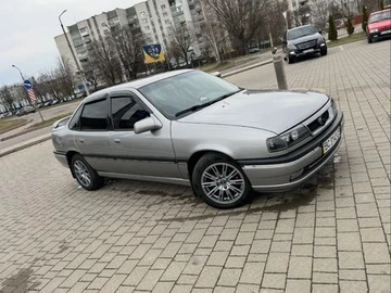 Авто Opel Vectra 1993 № 8352814