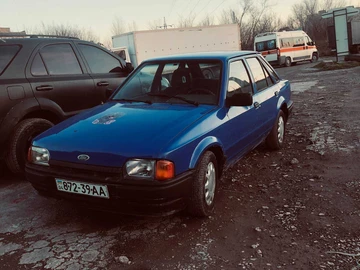 Авто Ford Escort 1986 № 8352838
