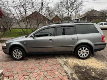 Авто Volkswagen Passat Hatchback 2001 № 8352850