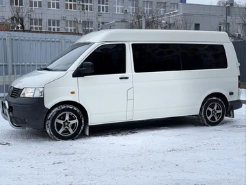 Авто Volkswagen Transporter 2005 № 8352901