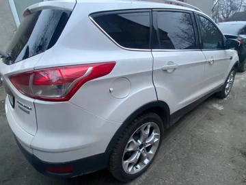 Авто Ford Escape 2014 № 8352935