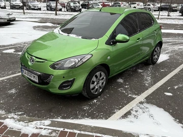 Авто Mazda 2 2010 № 8352984