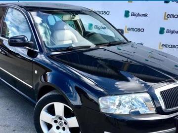 Авто Skoda Superb 2004 № 8352990