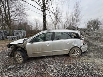 Авто Opel Astra 2004 № 8353092