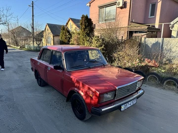 Авто ВАЗ 2107 1985 № 8353114