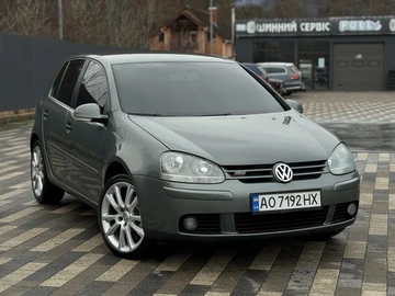 Авто Volkswagen Golf 2004 № 8353162